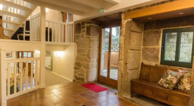 Mansion in Cerdedo With Private Pool and Garden, Prenota Casa vacanze Cerdedo-Cotobade Galizia