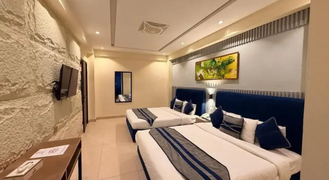 Номер Deluxe Sheltons Ambassador Hotel Blue Area