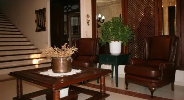 Valencia Country House