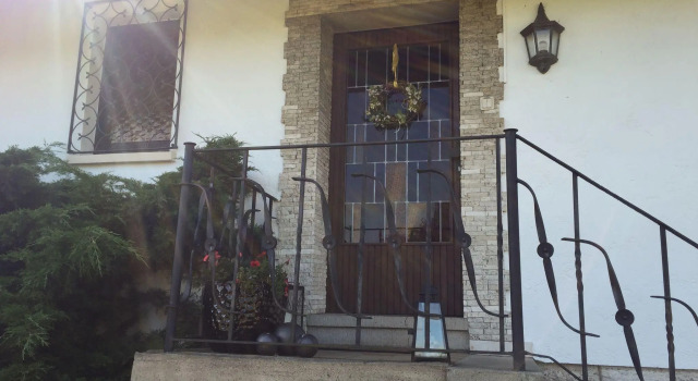 Large apartment in the Thuringian Forest - quiet with a fantastic view, Prenota Appartamento Floh 