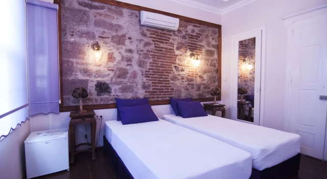 Четырёхместный номер Standard Lusin Butik Hotel