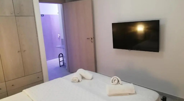 Cute Apartmnet in Thiseio, Забронировать Отель Афины Острова Саронического залива - Аттика, рядом с Холм Филопаппос