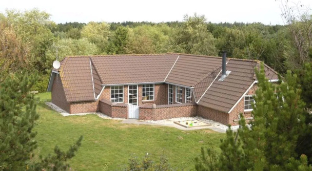 "Prohor" - 10.5km from the sea in Western Jutland, Rezerwuj Hotel Oksbol Syddanmark