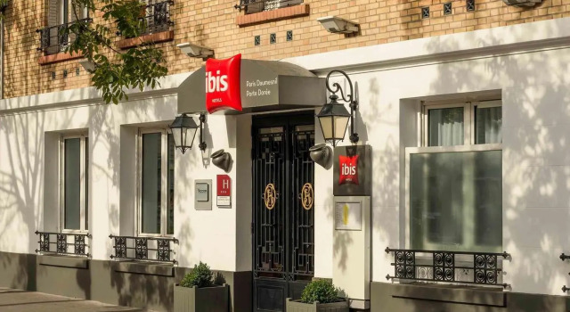 Кровать в общем номере ibis Daumesnil Porte Doree