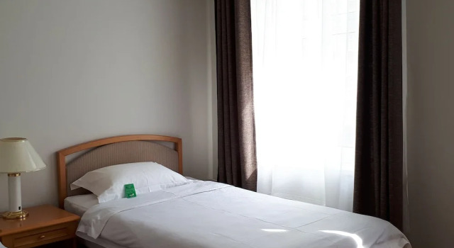 Camera Standard Continental Hotel