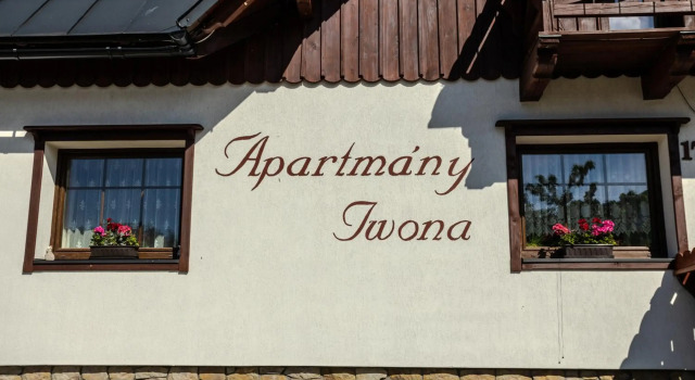 Apartments Iwona, Buchen Sie Ferienwohnung Rochlitz an der Iser Region Königgrätz