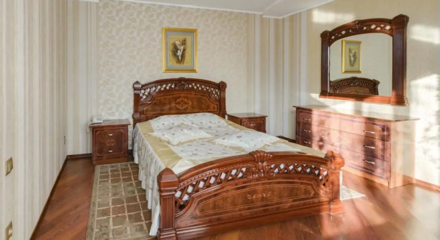 Ghostinitsa "Lina"