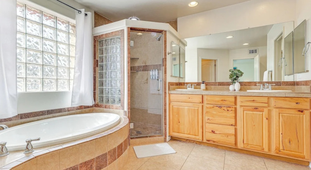 Коттедж Private Pool & Patio: Home Near Mesa Arts Center!