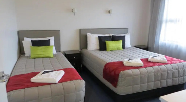 Люкс с 2 комнатами с видом на море Harbour View Motel on Ahuriri Beach in Napier NZ with sea view suites