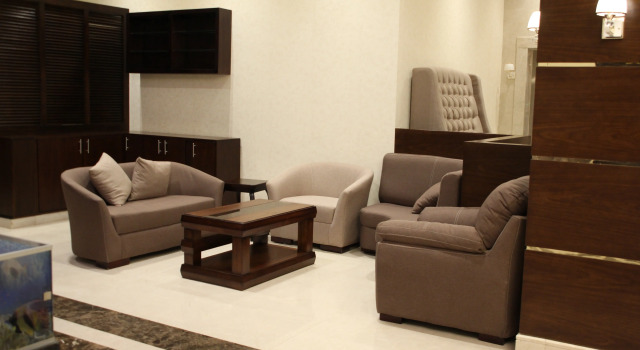 Big Ben Hotel Suites, Забронировать Отель Отели Аммана с бассейном, рядом с The Tube Lounge Sports Bar, Бассейн
