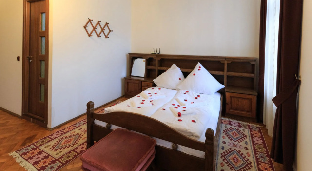 Göllner Central Haus, Varaa Hotelli Sibiu Old Town 