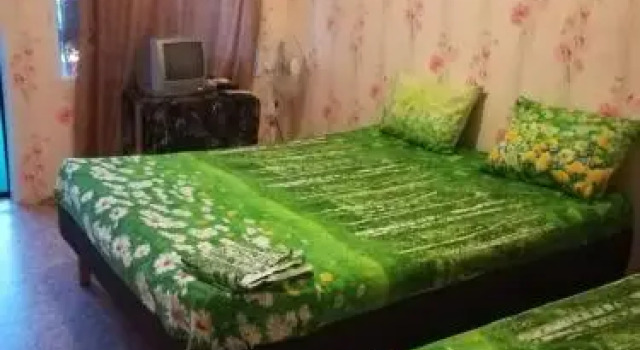 Guest House on Chapayeva 7b, Забронировать Гостевой дом Должанская Побережье Азовского моря