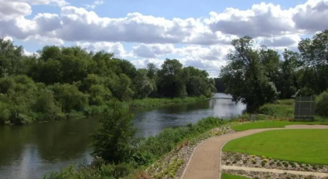 Апартаменты Meadow View Apt 2BR & 2 Bath Parking Near St Neots