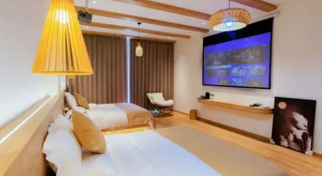 Люкс Qieman Yuelai Homestay (Erhai Xiaoputu Branch)