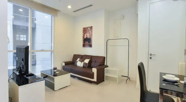 OYO Home 871 Elegant Binjai 8