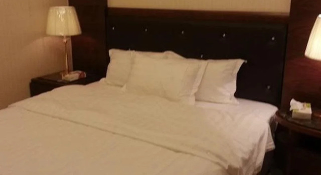 Sahari Plus Hotel Suites, Varaa Hotelli Jedda 