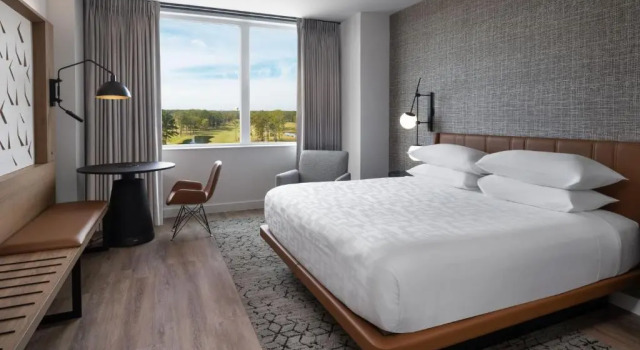 Двухместный номер Standard с видом на поле для гольфа Sheraton Flowood The Refuge Hotel & Conference Center