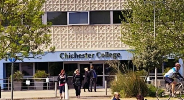 Brinsbury Campus - Chichester College, Забронировать Отель Отели Исторического графства Суссекса с парковкой, Парковка