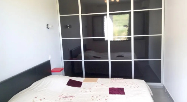 Apartment With one Bedroom in Olmeta di Tuda, With Wonderful Mountain, Varaa Huoneisto  