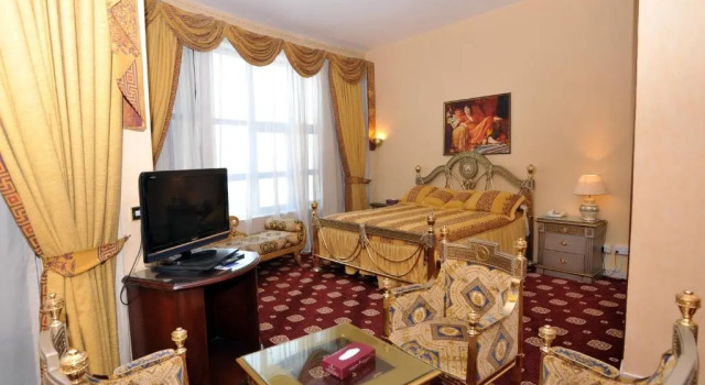 Люкс Al Bastaki International Hotel