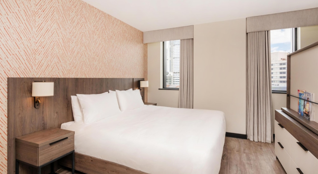 Люкс Hyatt House Aparthotel Leeds