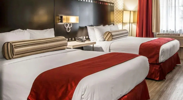 Номер Executive Tilt Hotel Universal-Hollywood, an AGA Collection Hotel