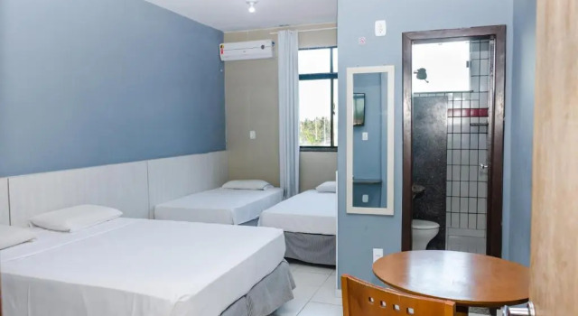 Четырёхместный номер Standard San Fernando Hotel
