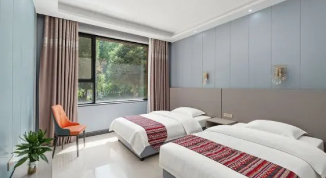 Люкс Deluxe Yingbin Hotel
