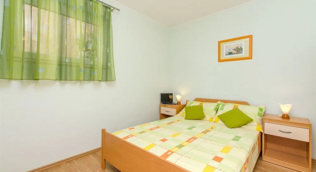 Apartments Zecic, Book Lejlighed Hoteller i Split Region med parkering, Parkering