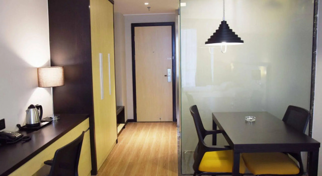 Rayfont Hotel & Apartment Chengdu