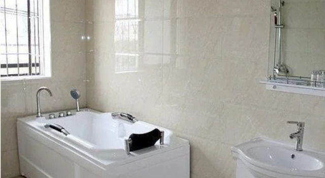 Fuyuanchun Business Hotel, Rezervovat Hotel Hotely v Xiangyang s parkováním, Parkování