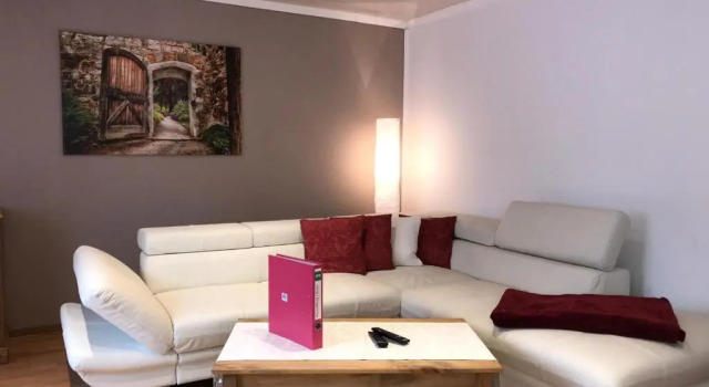 Ferienwohnung Löhr 1, Забронировать Отель Кобленц Долина Среднего Рейна, рядом с Площадь Мюнцплац
