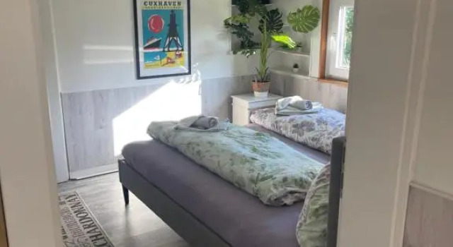 Haus Seefalke - 250m zum Meer, Забронировать Отель Отели в центре Куксхафен, в центре