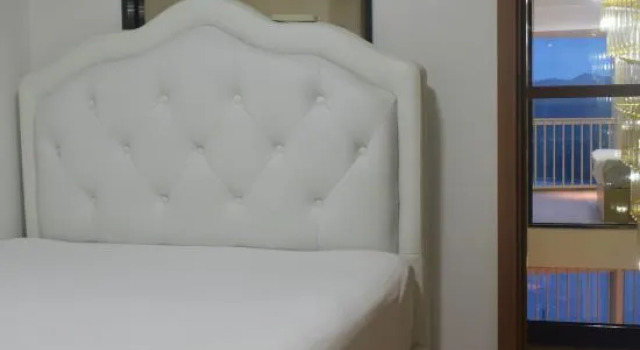 Люкс с 2 комнатами с красивым видом из окна Wuxiang LOFT Seaview Holiday Beauty Hotel (Shenzhen Bohai City V Mansion)