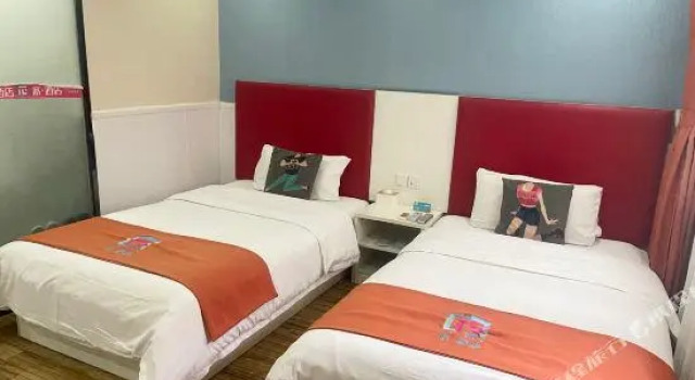 Номер Business Pai Hotel Guiyang Fountain Modern Capital
