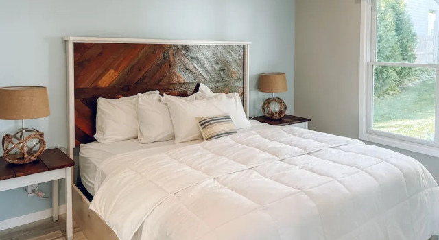 Old Pike Cottages, Book Hotel Hoteller i Saugatuck med parkering, Parkering