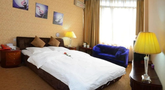 Zhengyu Business Hotel