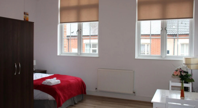 West Side 8, Забронировать Отель Отели Англии 3 звезды, 3*