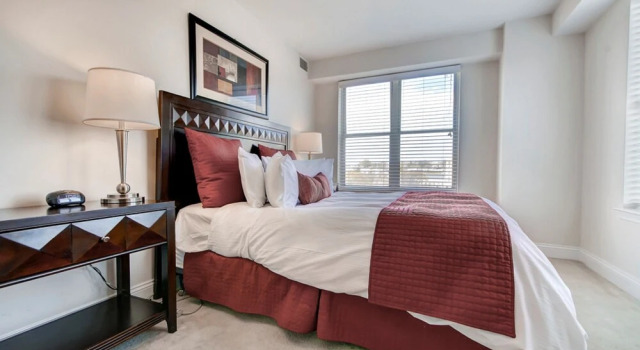 Global Luxury Suites at Harbor East, Book Hotel Harbor East Baltimore, near Fell's Point Visitor Center