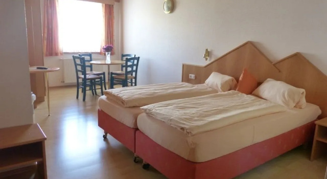 Wallackhaus RegioJet Hotels, Prenota Hotel Heiligenblut Grossglockner