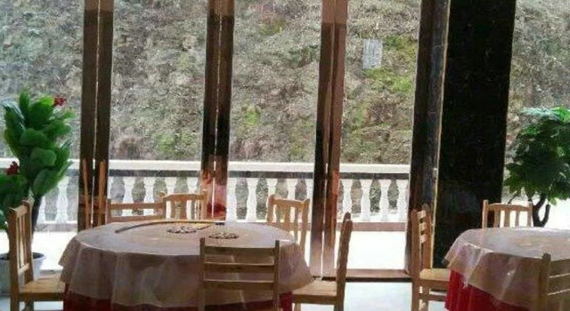 Yaan Ruianju Hotel, Book Hotel Ya'an Sichuan