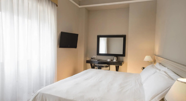 Двухместный номер Standard Ambasciatori Place Hotel