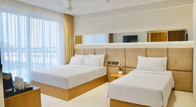 Номер Executive Hotel Hanata Kochi