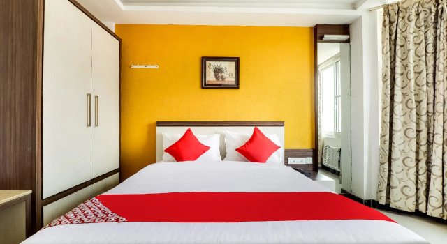 OYO 61247 Hotel Vijayalakshmi, Забронировать Отель Отели Тируппур с завтраком, Завтраки