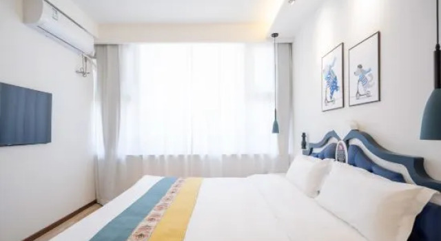Семейный люкс с видом на внутренний двор Longcheng Yajuju Suites