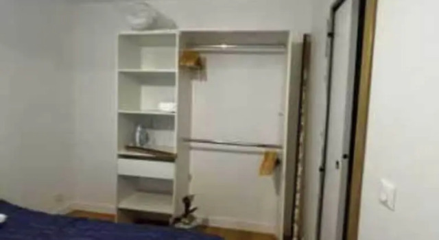 Modern Apartment 1br/4p - Paris 10th, Забронировать Апартаменты/квартира Париж Иль-де-Франс, рядом с Мюзик-холл Альгамбра