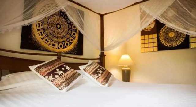 Baan Orapin Heritage Bed and Breakfast