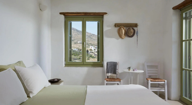 Spacious 6 Bdrm Stone Villa With Pool, Rezervovat Vila Hotely v Serifos s bazénem, Bazén