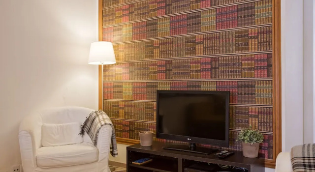 Charming Flat in Lisbon's center, Забронировать Отель Мизерикорди Лиссабон, рядом с Money Museum