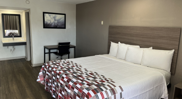 Red Roof Inn Greenville, NC, Забронировать Отель Гринвилл Северная Каролина, рядом с Greenville North Carolina Convention Center